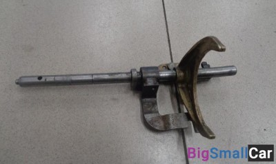 Вилка включения  3-4 передачи от Peugeot 206  1998-2012