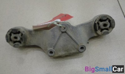 Кронштейн редуктора от Audi A6 C5 1997-2004