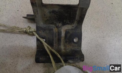 Кронштейн ручки передней левой от Daewoo Nexia N100, N150 1994-2008