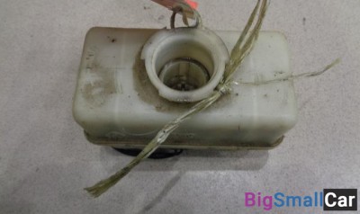Бачок главного тормозного цилиндра от Hyundai Sonata 3 Y3 1993-1998 - купить Уфе