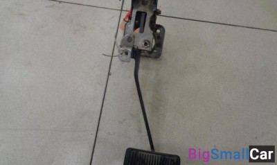 Педаль тормоза от Kia Sorento 2002-2009 - купить Уфе