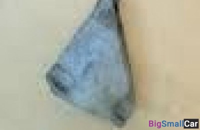 Кронштейн кпп VAG 8D0399113P Левый МКПП 6 цил