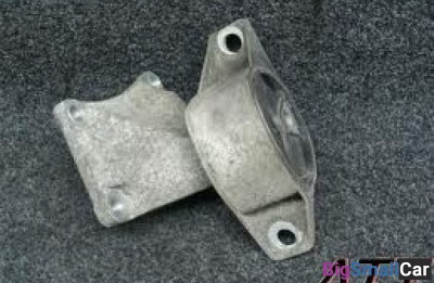 Кронштейн кпп VAG 4B0399113D Левый 4-х ступ АКПП