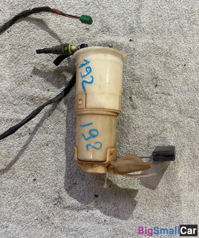 Насос топливный Nissan moko K6A - купить Уфе