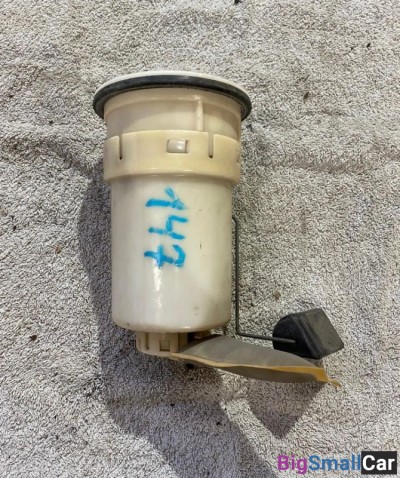 Насос топливный Toyota Ipsum 20 - купить Уфе