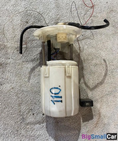 Насос топливный Toyota Prius 20 - купить Уфе