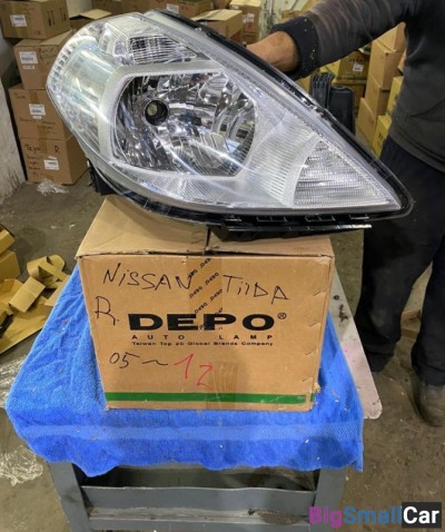 Фара правая Ниссан тиидаnissan Tiida - купить Уфе