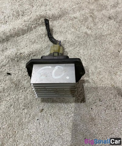 Резистор печки Honda Stream - купить Уфе