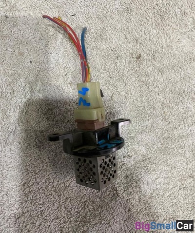 Резистор печки Honda FIT - купить Уфе