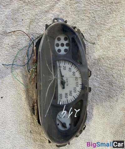 Панель приборов Toyota Platz - купить Уфе