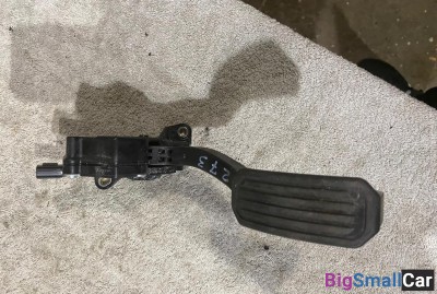 Педаль газа Toyota Camry 55 - купить Уфе