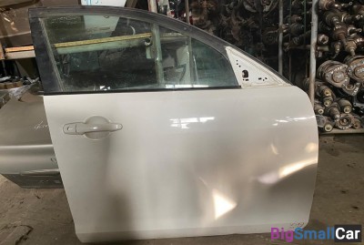 Дверь передняя правая Mazda Axela - купить Уфе