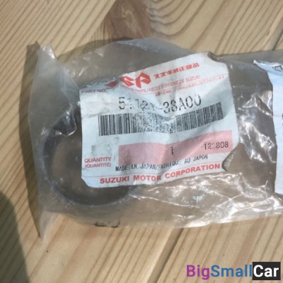 Втулка направляющая SUZUKI 51121-38A00 - купить Уфе
