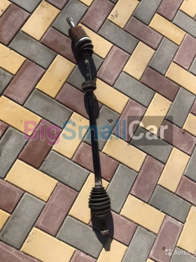 Передний правый привод с гранатами Honda Civic 4d - купить Уфе