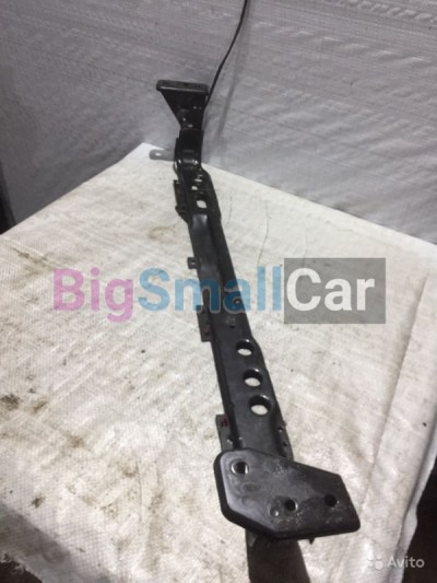 Нижняя планка радиаторов Форд фокус 3 - купить Уфе