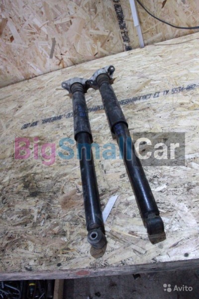 Задние амортизаторы Mazda 3 BL 09-13