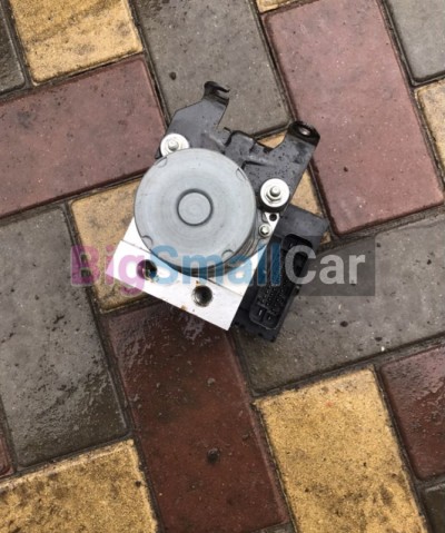 Блок абс range rover sport 3.0 Блок абс range rover sport 3.0